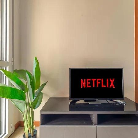 Cos54 - Exclusive - * Milan